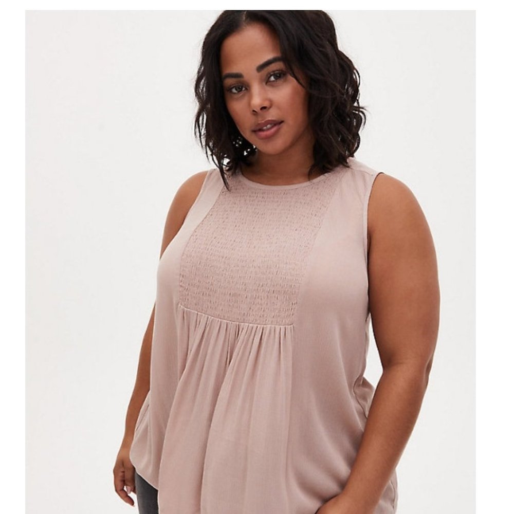 Torrid Taupe Crinkled Gauze Smocked Tank (NWOT)